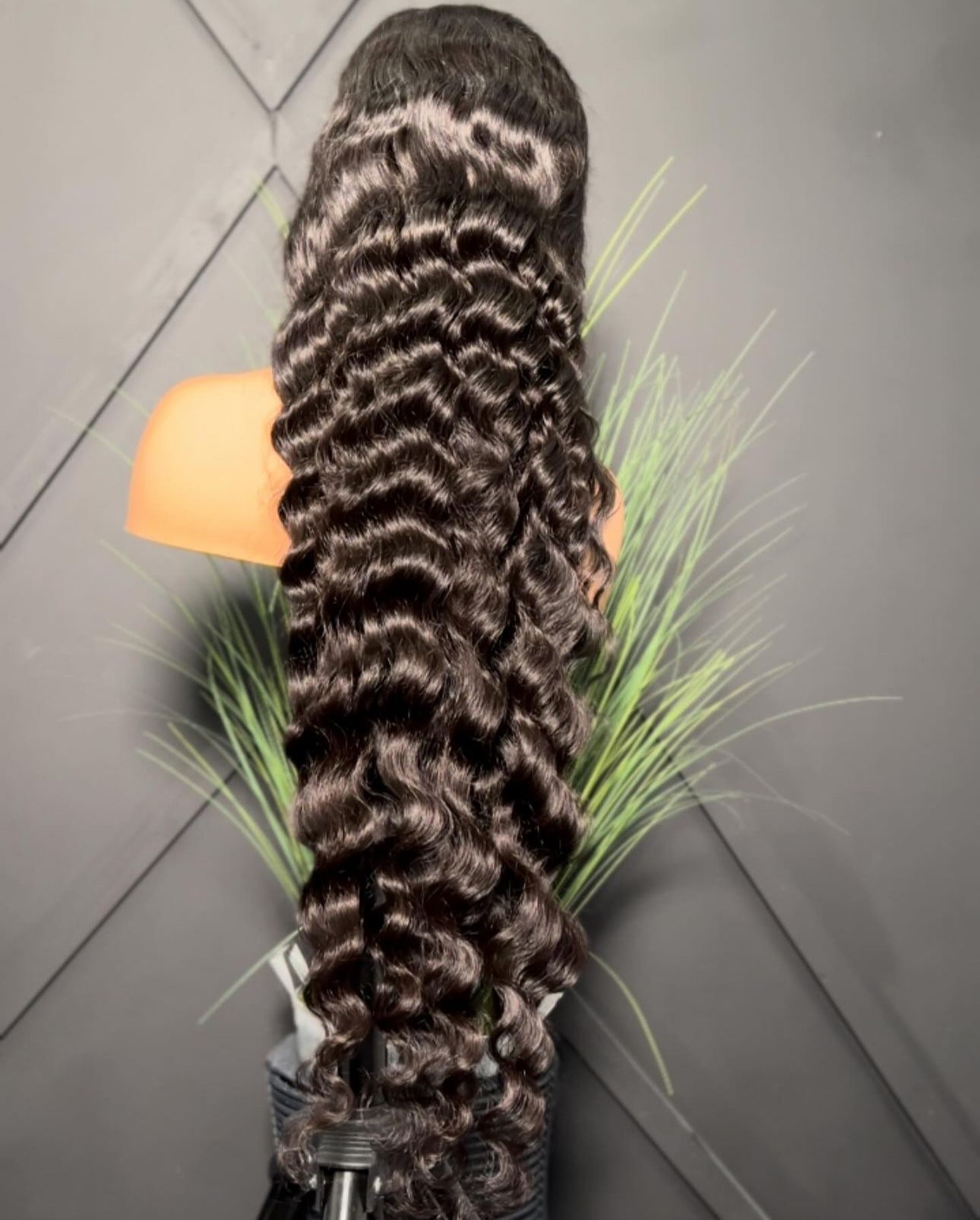 Frontal Wigs