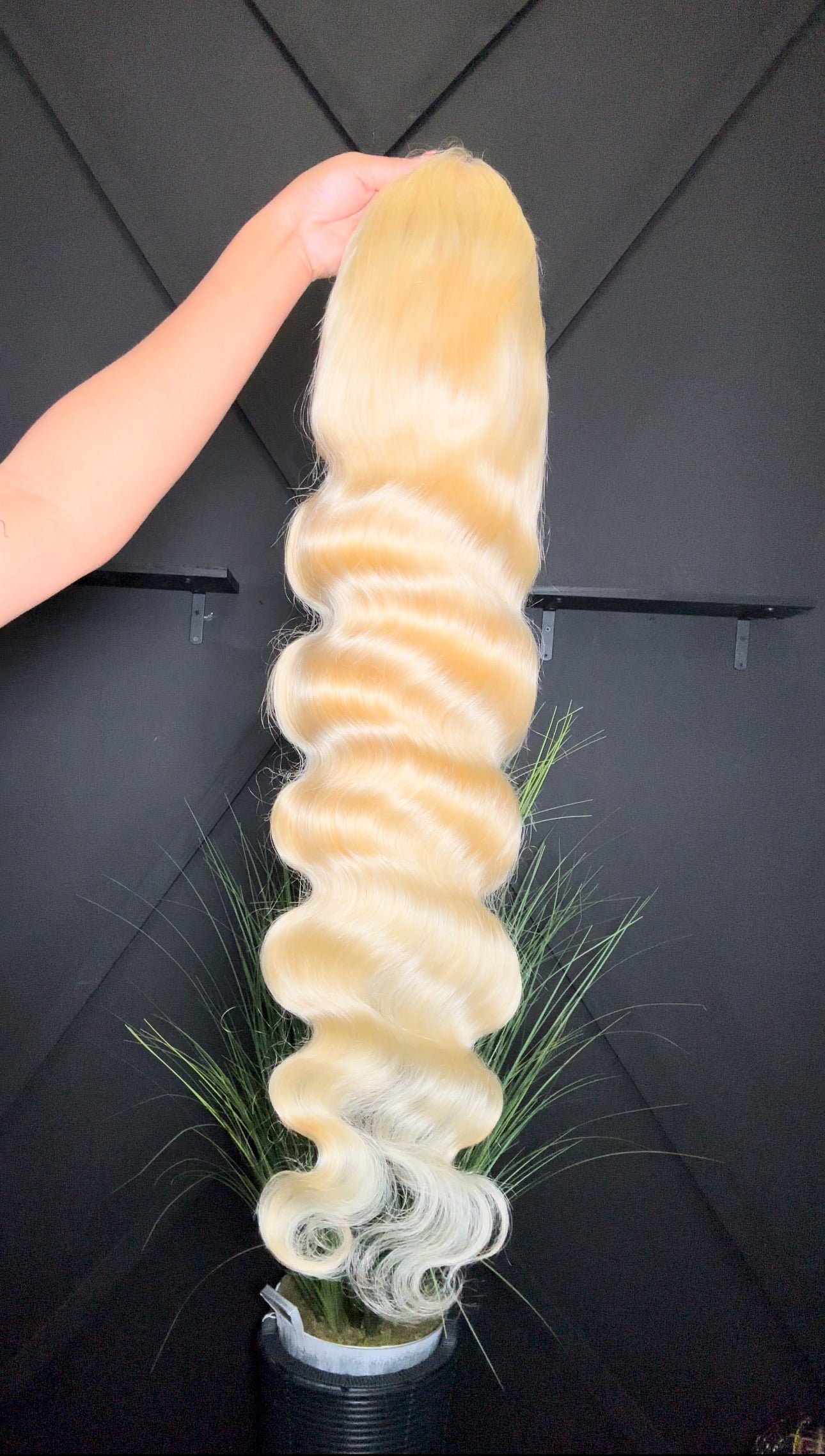 613 Blonde Frontal Wigs