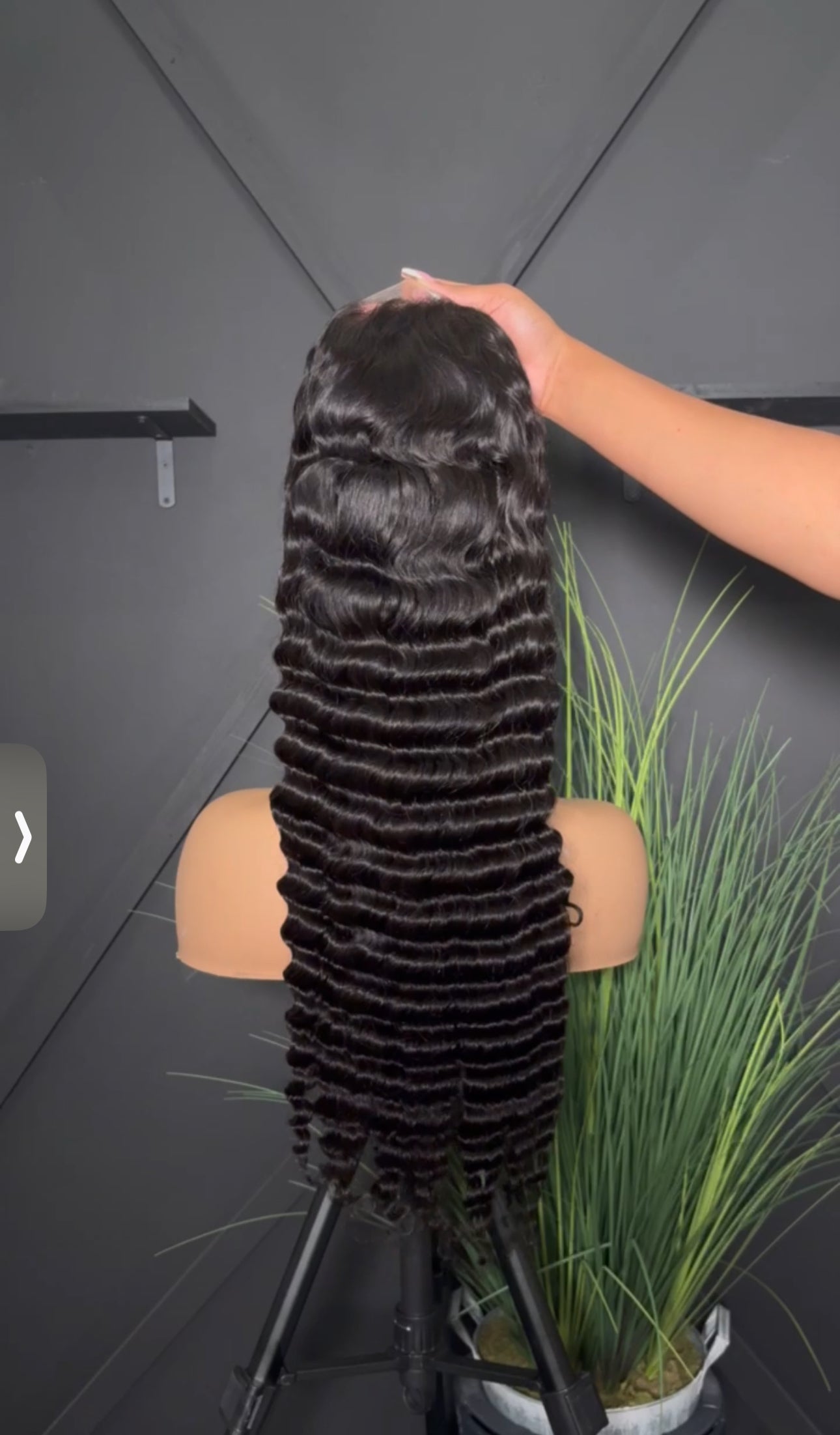 Frontal Wigs